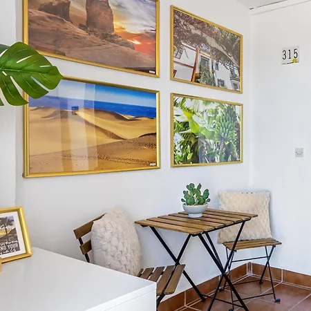 Modern Sea View With Pool & Terrace Apartamento